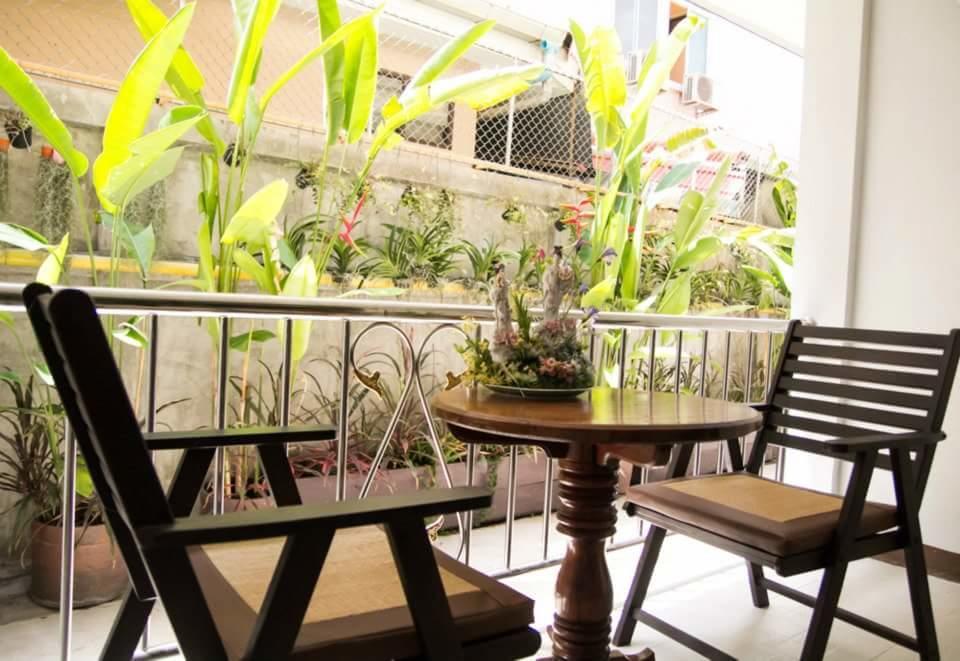 Ruysuk Hotel & Swimming Pool Udon Thani Bagian luar foto